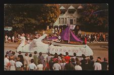 Homecoming parade float