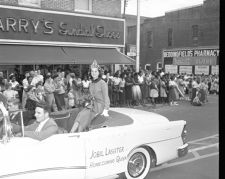 East Carolina College homecoming queen