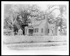 Governor Carr's summer house in Warrenton, N.C.