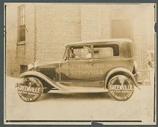 Advertising tobacco sales by automobile in Greenville, N.C.