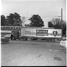 Overton's super market ad 