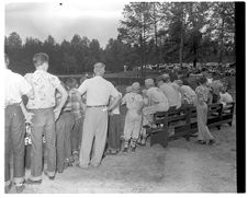 Crowds at Elm Street park