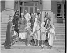 Passion play actors 