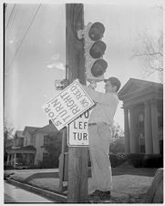 New law changes "turn right on red"