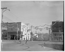 Christmas street decorations 