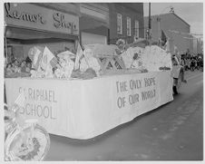 Farmville parade float