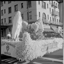 Homemaker float