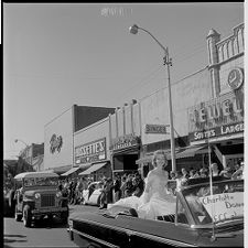 Homecoming parade