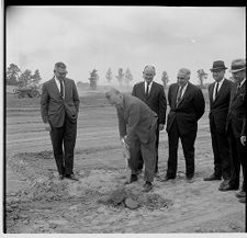 Union Carbide groundbreaking 