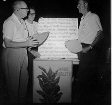 Tobacco demonstration 