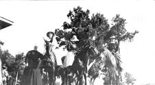 Alice Person with friends at the Grand Canyon