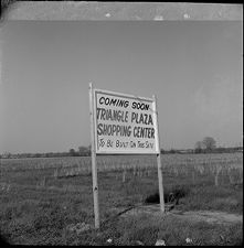 Shopping center sign