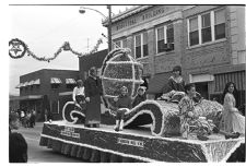 Farmville Christmas Parade 