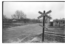 Howell Street railroad crossing 