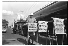 Men working on gas lines 