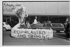 ECC Homecoming parade 