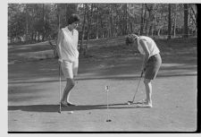 Women golfers 