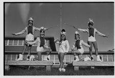 Rose High majorettes