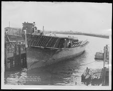 Port Bow BYMS 39 Barbour Boat Works, New Bern, NC