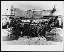 "Bataeu", appears to be photo of the ship's wreckage