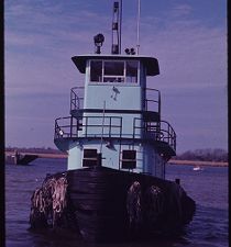 tug, forward