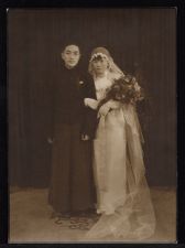 Wedded couple 