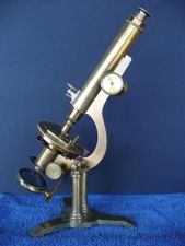 Intermediate Microscope