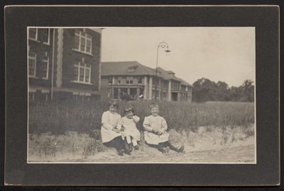 Children of Robert Wright near Spilman Building and Jarvis Hall