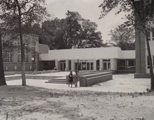 Joyner Library entrance