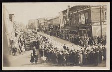 Greenville's Armistice Day parade