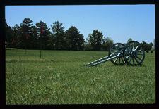Cannon. Color photo. 