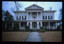 House. Color photo. 