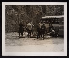 USS Saratoga ski party at Mt. Ranier (1945) 
