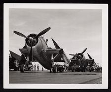Planes on USS Saratoga 