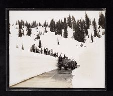 USS Saratoga crew on a ski trip