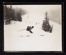 USS Saratoga crew on a ski trip