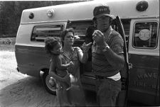 Child and grandmother talking with Havelock rescue chief