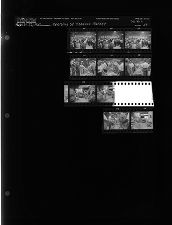Opening of tobacco Market (10 Negatives) (August 22, 1963) [Sleeve 59, Folder c, Box 30]
