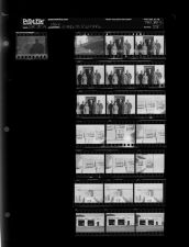 Simpson Feature (22 Negatives), November 13 - 14, 1964 [Sleeve 28, Folder c, Box 34]