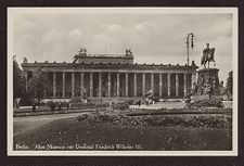 Altes Museum and Friedrich Wilhelm III monument