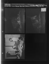 House burned down; S.E. West Mayor signing petition (4 Negatives (January 12, 1959) [Sleeve 21, Folder a, Box 17]