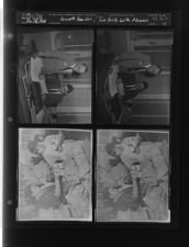 Farmville Town clerk; Two girls with flowers (4 Negatives (December 10, 1958) [Sleeve 18, Folder d, Box 16]