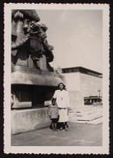 Martha and Kathy - Indianapolis Soldiers and Sailors Monument