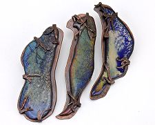 You're free to fly:  brooch tryptich