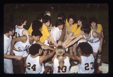 Women's Basketball Team cheer