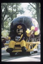 Pee Dee rides giant helmet