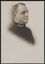 Robert Lee Ghormley in uniform