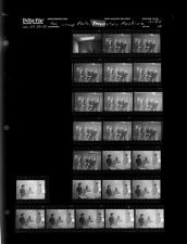 Group Photo; Respiratory Machine (24 Negatives) January 22 - 23, 1965 [Sleeve 66, Folder a, Box 35]