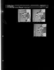 Flower Winner (3 Negatives) March 18-19, 1960 [Sleeve 61, Folder c, Box 23]