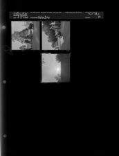Fatality (3 Negatives (April 27, 1960) [Sleeve 44, Folder e, Box 23]
